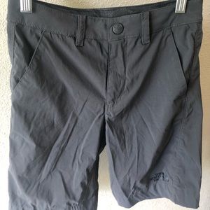 The North Face boys shorts. Grey. Size M 10/12
